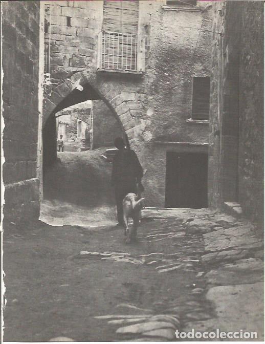 Cartes Postales: LAMINA V00261: Calle en la Segarra, Lerida - J. Vallverdu - T. Sirera