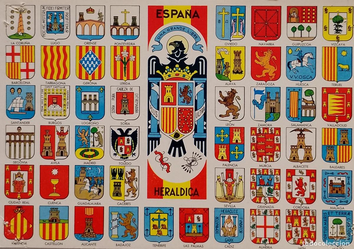 Postales: POSTAL CON LAS BANDERAS DE TODAS LAS PROVINCIAS DE ESPA&Ntilde;A Y LA FRANQUISTA EN MEDIO