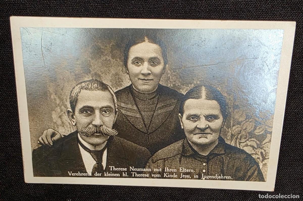 Postales: P.936 Postal antigua Therese Neumann con sus padres &ndash; Retrato religioso Alemania Konnersreuth