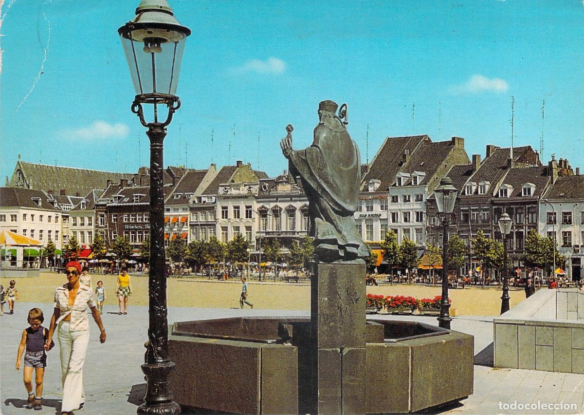 Postales: Postal de la Plaza Vrijthof en Maastricht, Holanda