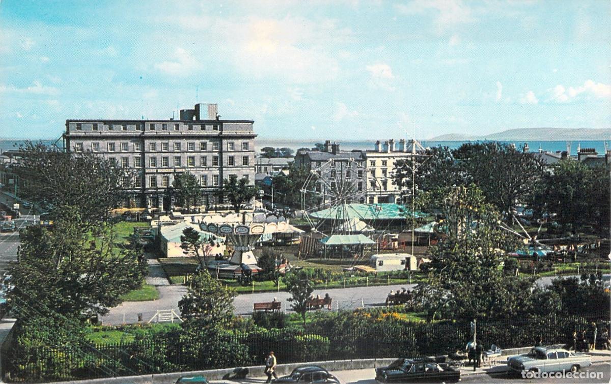 Postales: Postal de Galway, Hotel Great Southern y Eyre Square, Irlanda