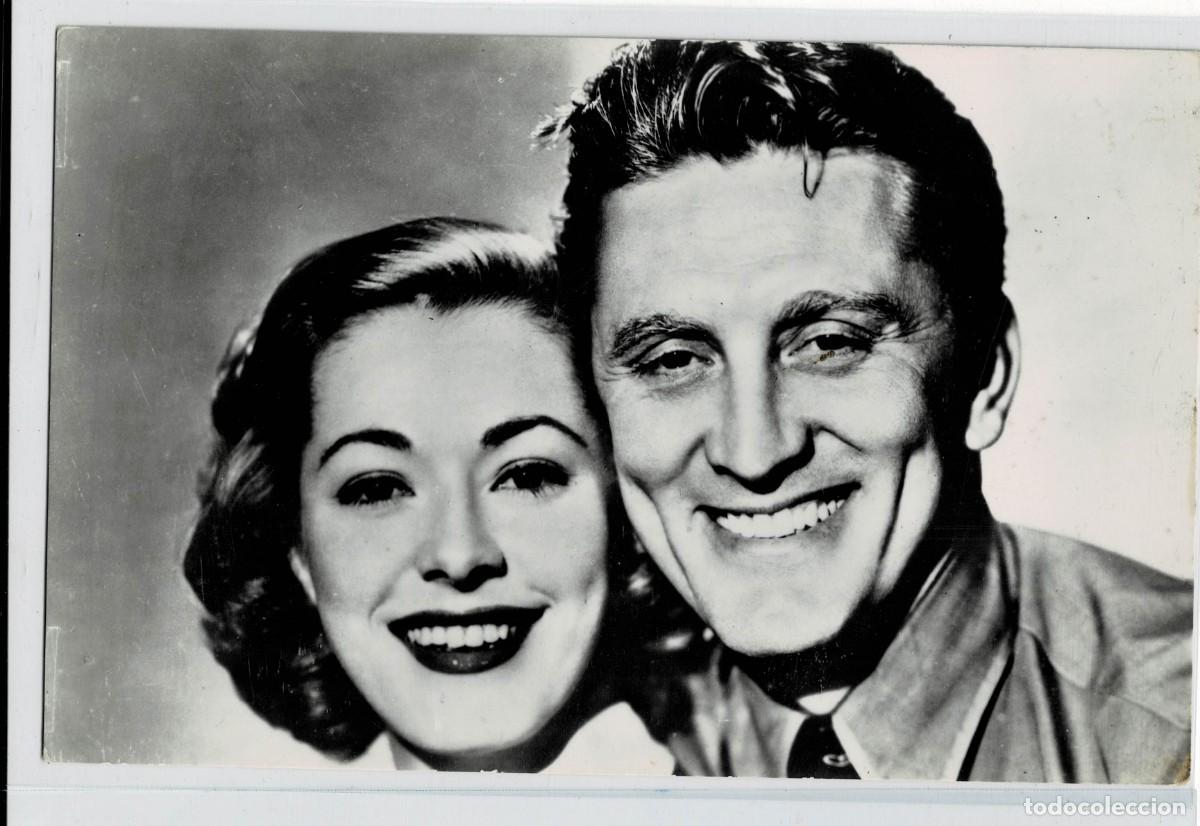 Postales: POSTAL DE CINE N&ordm; 142: DE ELEONOR PARKER Y KIRG DOUGLAS. P-CINE-1644