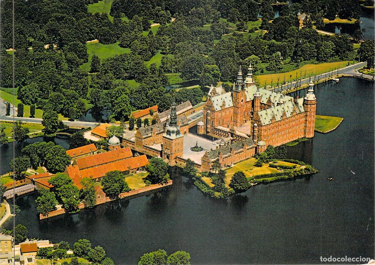 Postales: Postal de Vista A&eacute;rea del Castillo de Frederiksborg en Hiller&oslash;d