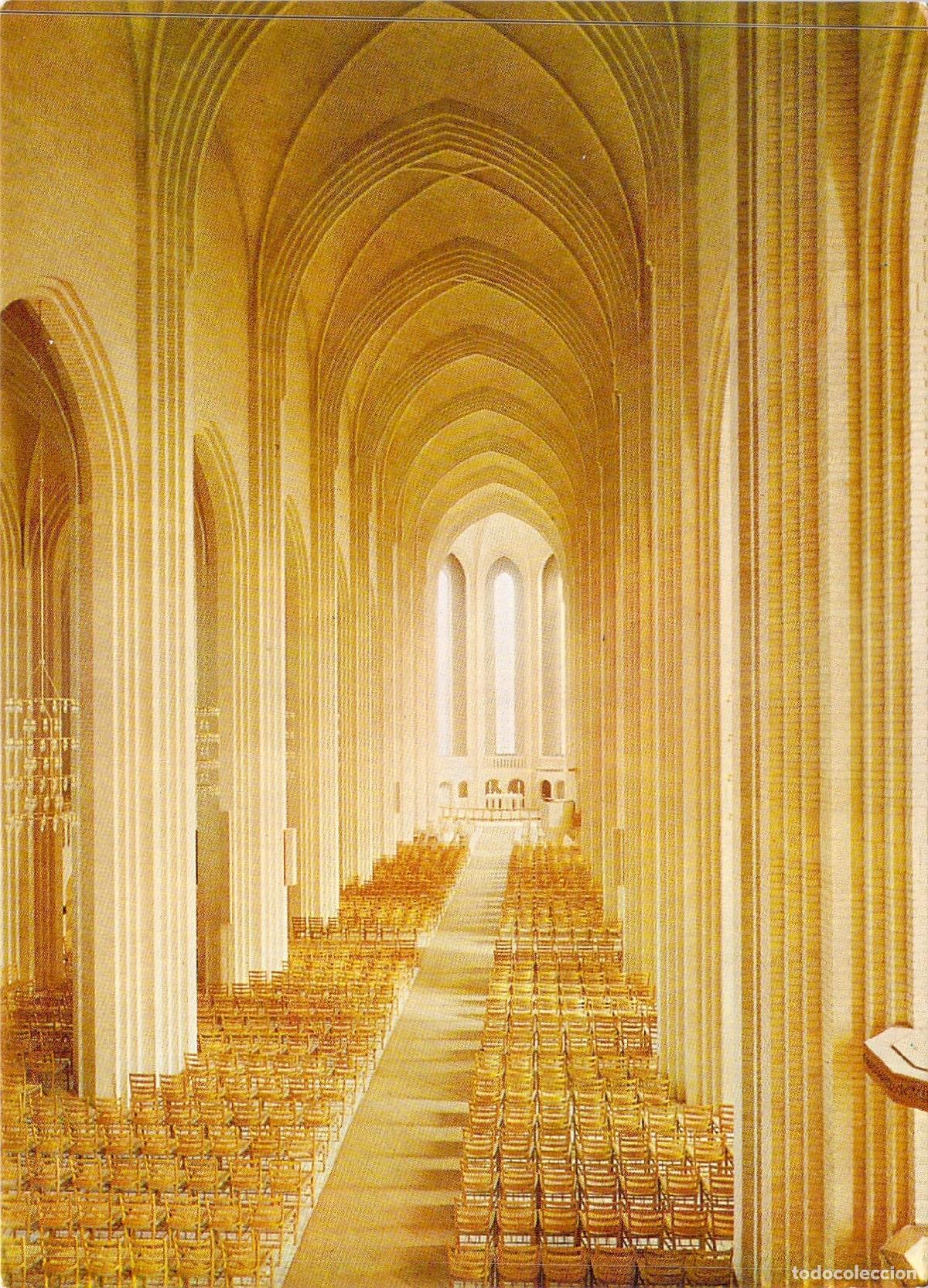 Postales: Postal de la Iglesia de Grundtvig en Copenhague, Dinamarca