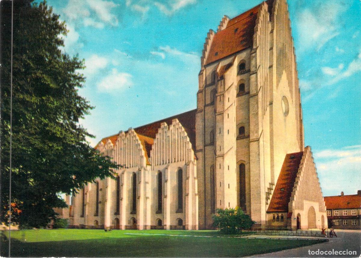 Postales: Postal de la Iglesia de Grundtvig en Copenhague, Dinamarca