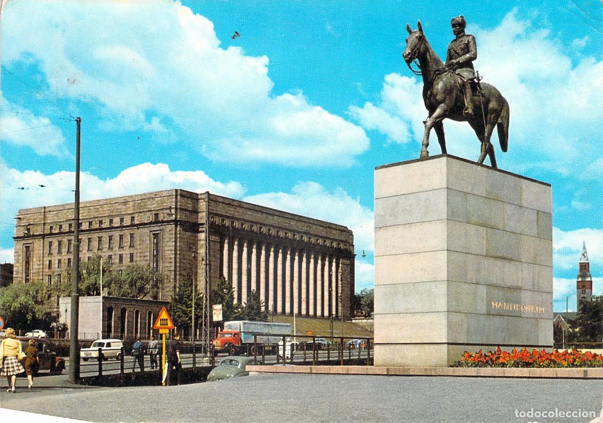 Postales: Postal de Helsinki: Parlamento y Estatua de Mannerheim, Finlandia