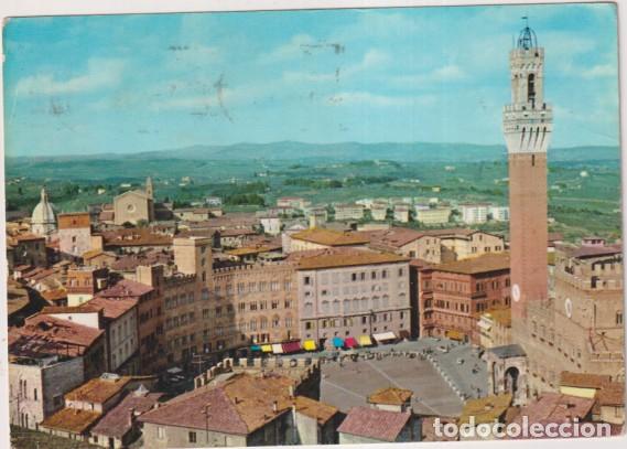 Postkarten: Siena (Italia). Panorama del Duomo. Franqueado y Fechado el 4 Nov. 1965. Destino: Barcelona