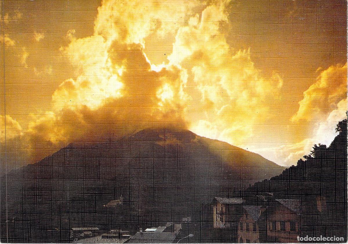 Postales: Postal de Les Escaldes y Engordany, Valls d'Andorra, Atardecer