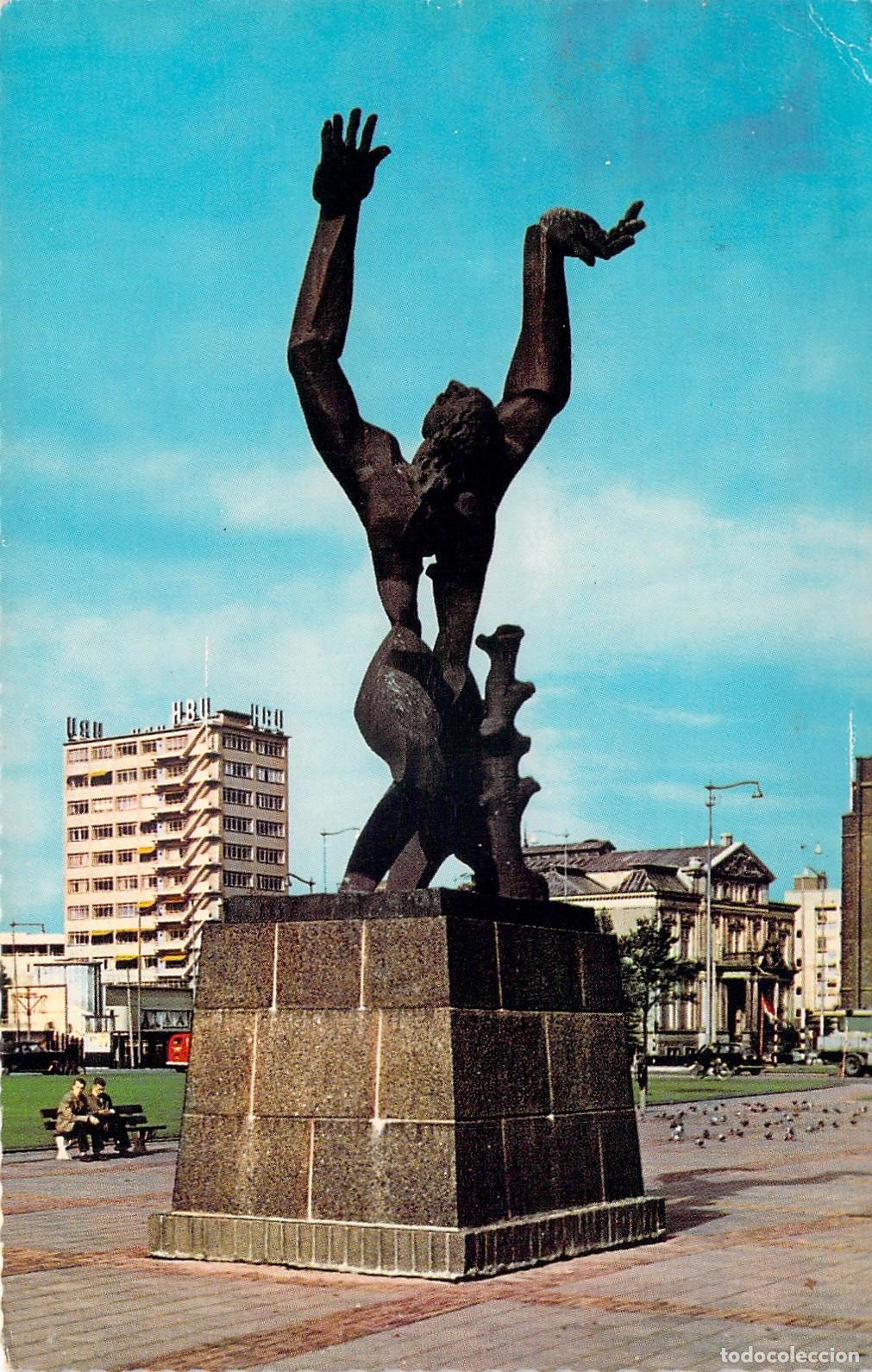 Cartoline: Postal del Monumento Ciudad Destruida de Ossip Zadkine en Rotterdam
