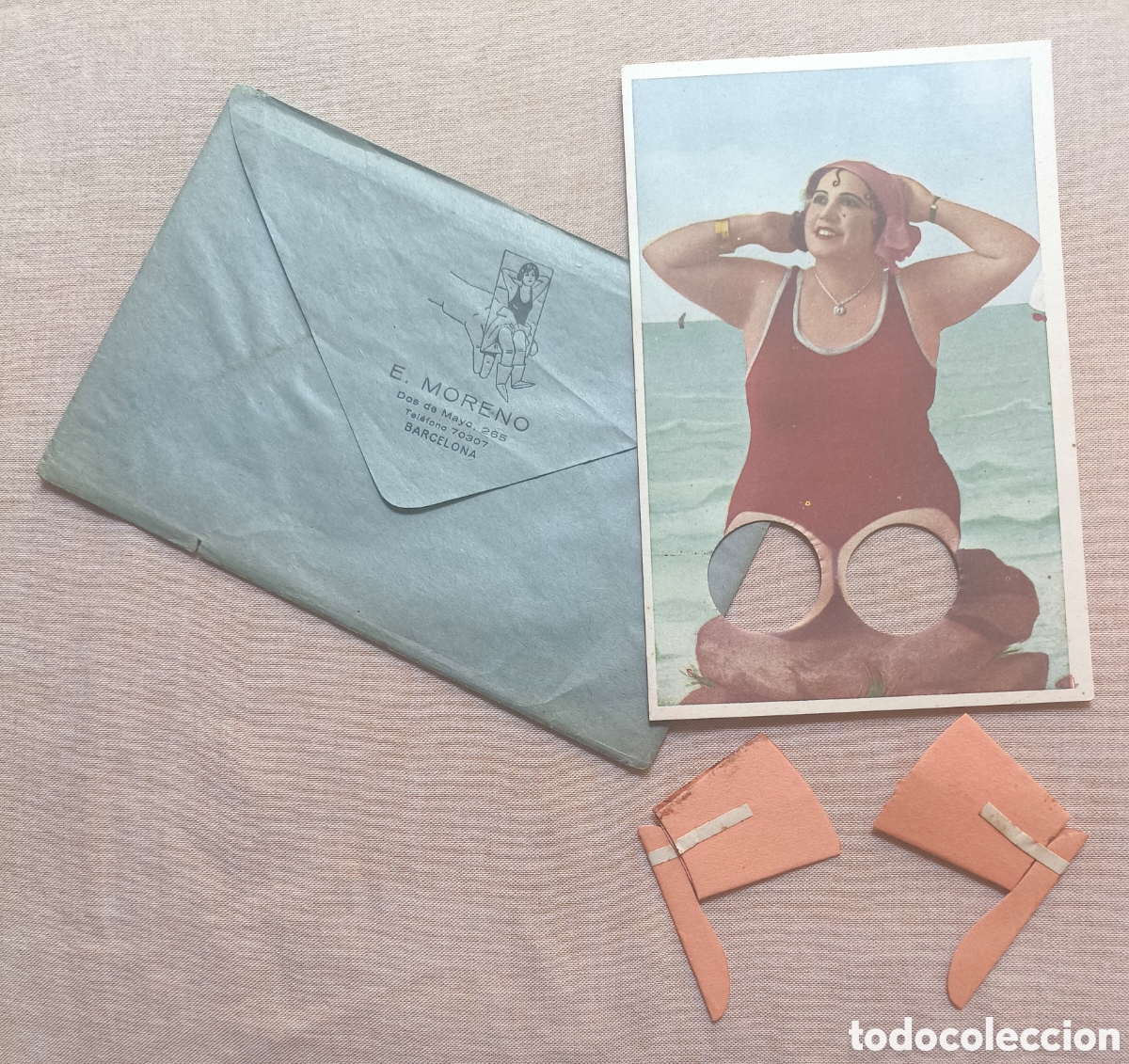 Cartoline: POSTAL TROQUELADA JUEGO MUJER TRAJE DE BA&Ntilde;O