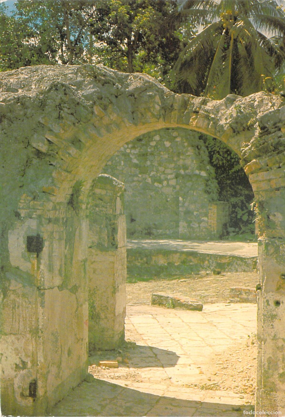 Postales: Postal de las Ruinas del Teatro en Saint-Pierre, Martinica