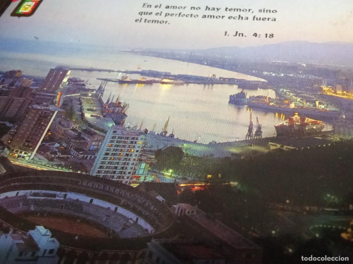 Postcards: Malaga.Vista general de noche.