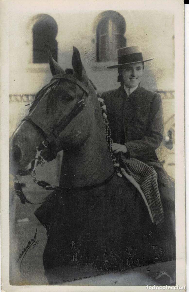 Postales: POSTAL TAURINA. CONCHITA CINTRON A CABALLO. P-TOR-451