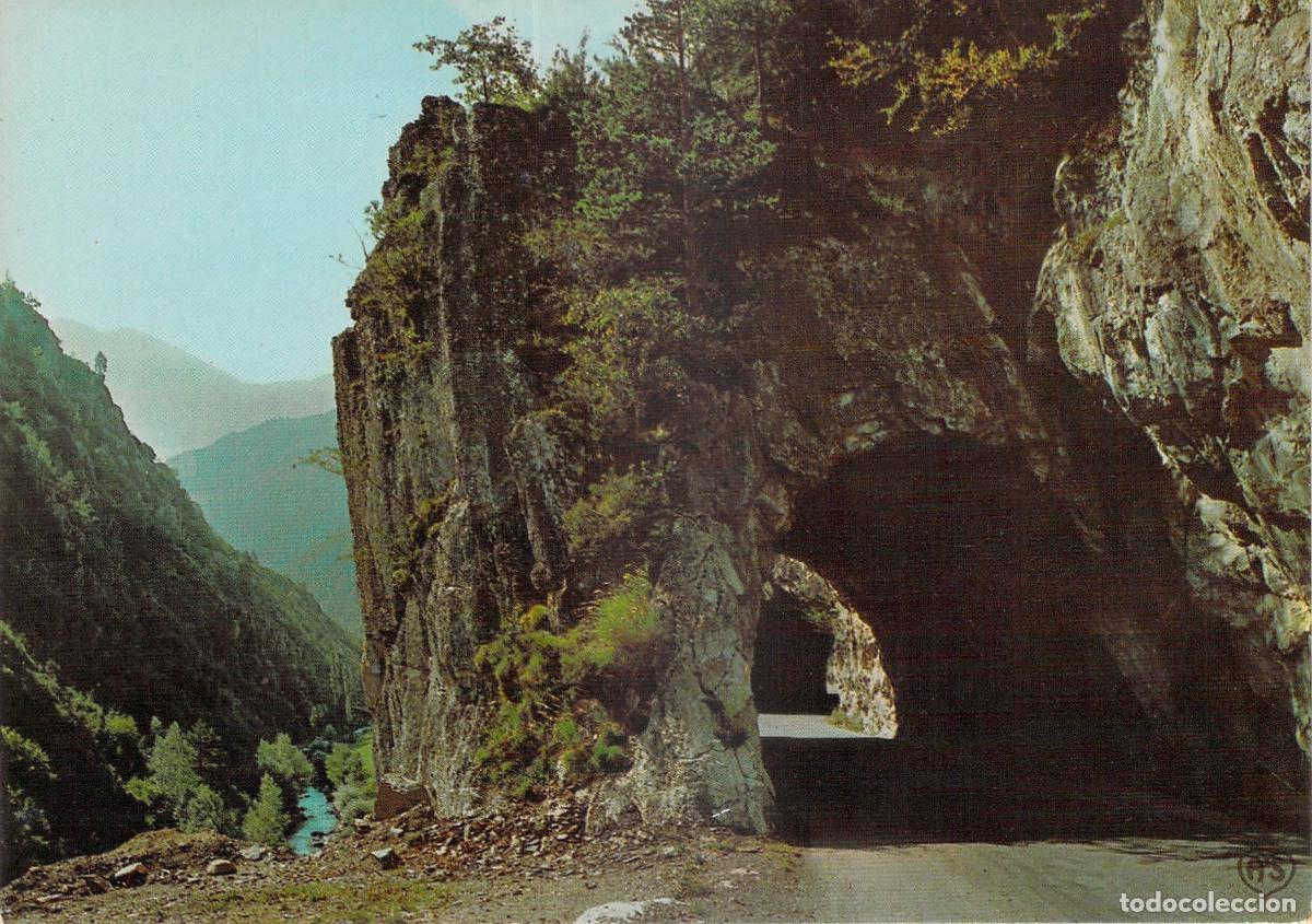 Postales: Postal de los T&uacute;neles en la Ruta de Andorra a La Massana