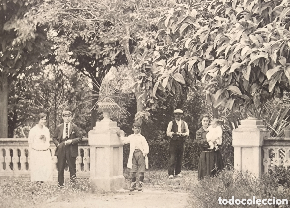 Postales: ESPA&Ntilde;A LUGAR SIN IDENTIFICAR ENTRADA PARQUE JARD&Iacute;N POSTAL ANIMADA C. 1920