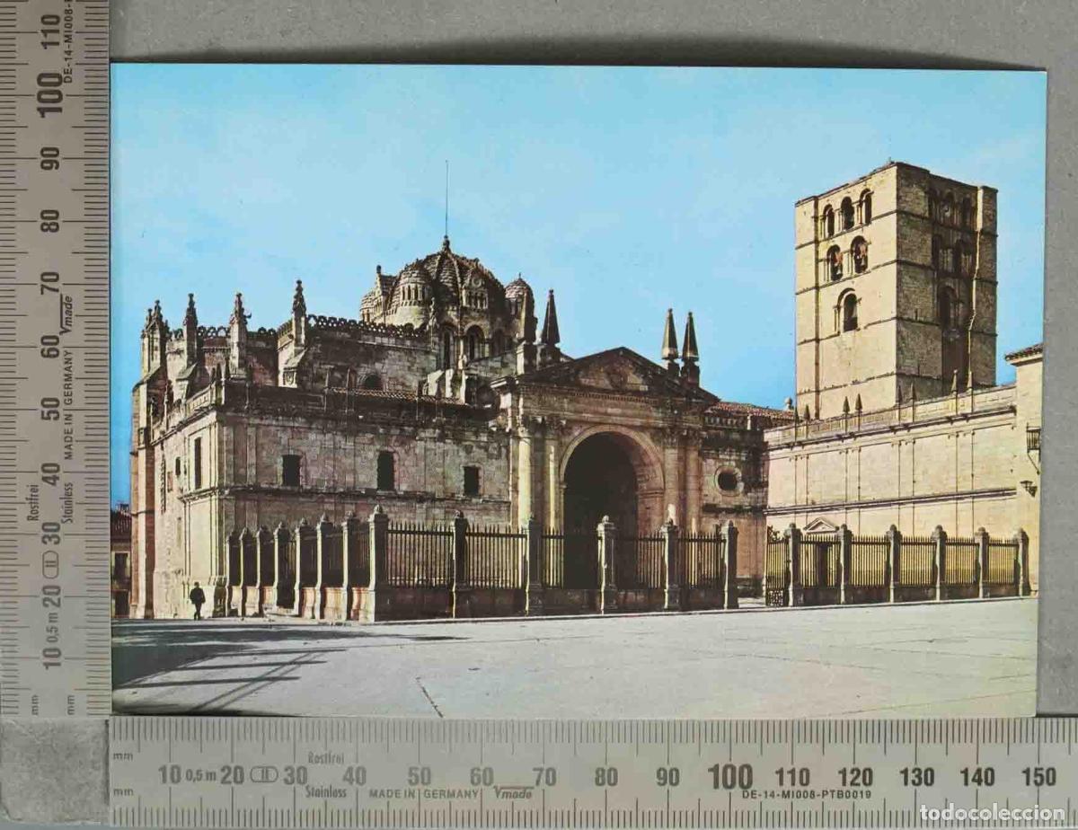 Postales: POSTAL. Ja&eacute;n - Catedral - Vista General - Foto 1
