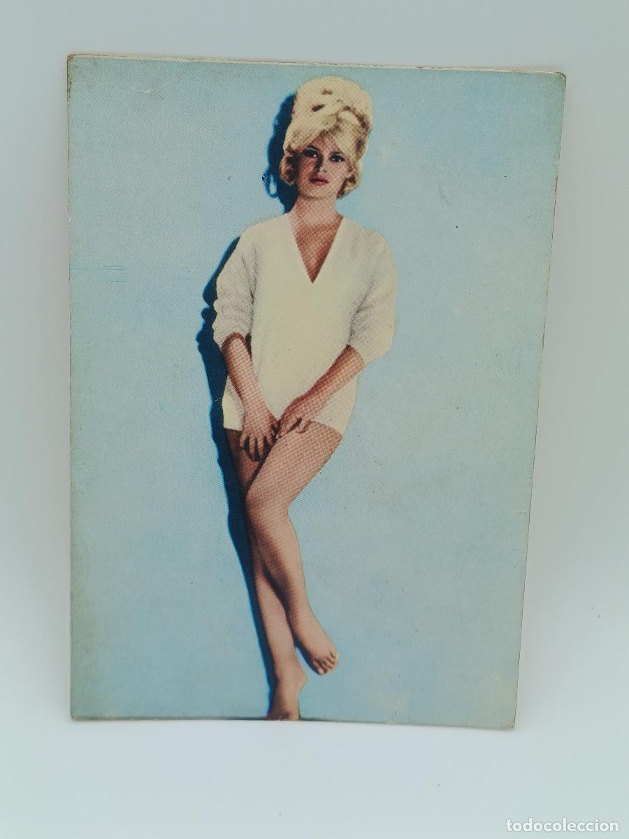 Cartes Postales: FOTOGRAFIA POSTAL ANTIGUA BRIGITTE BARDOT. PY