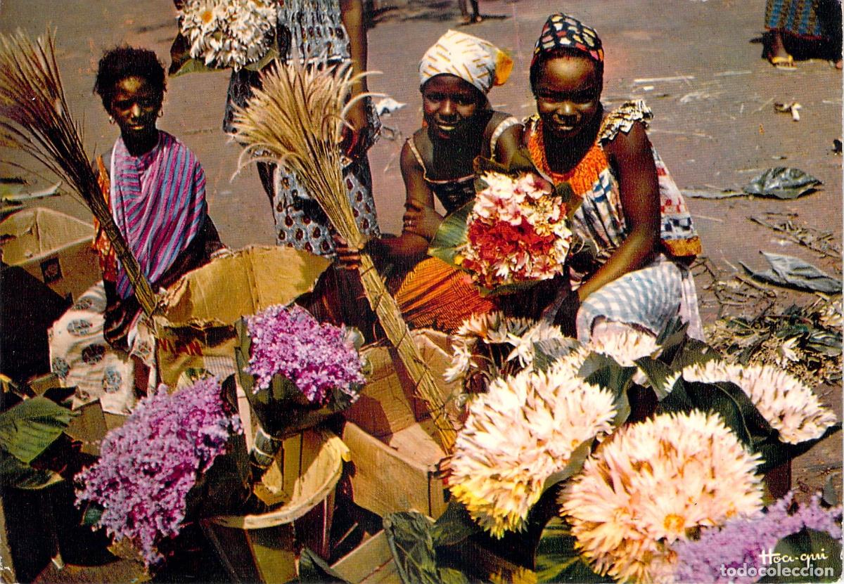 Postales: Postal de Vendedoras de Flores en Abidjan Costa de Marfil