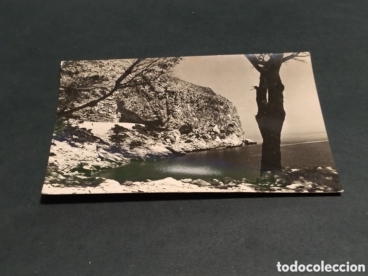 Postales: Postal Mallorca , Cala Canyamel .Entrada de las Cuevas de Art&aacute; al fondo
