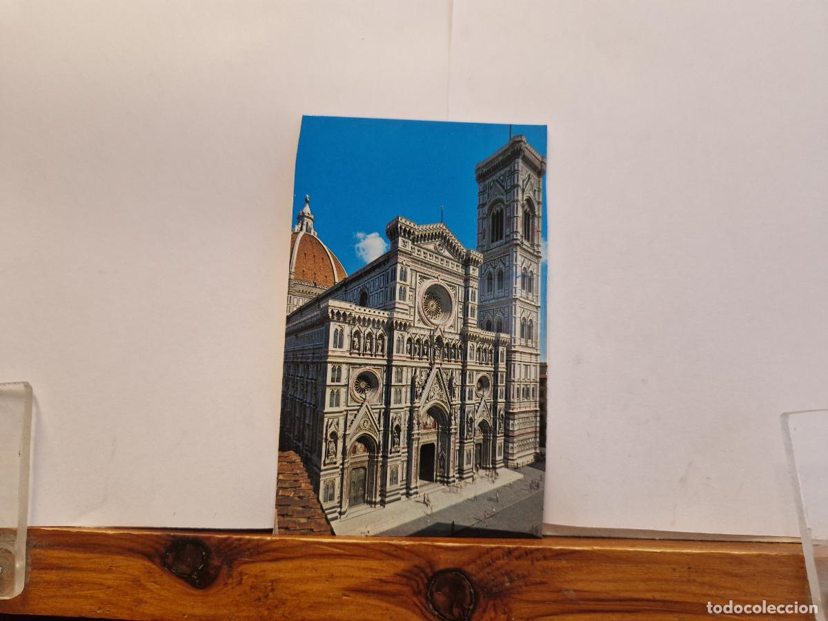 Postales: BONITA POSTAL CIRCULADA. LA FACCIATA DEL DUOMO - Foto 1