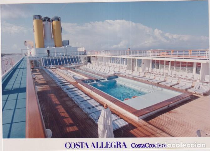 Postales: Postal 16x12,5 cm.) Barco. - Cubierta. Costa Allegra. Costa Crociere. Arte Grafica. G&eacute;nova