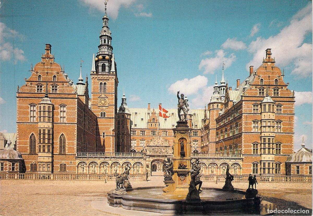 Postales: Postal del Castillo de Frederiksborg en Hiller&oslash;d Dinamarca