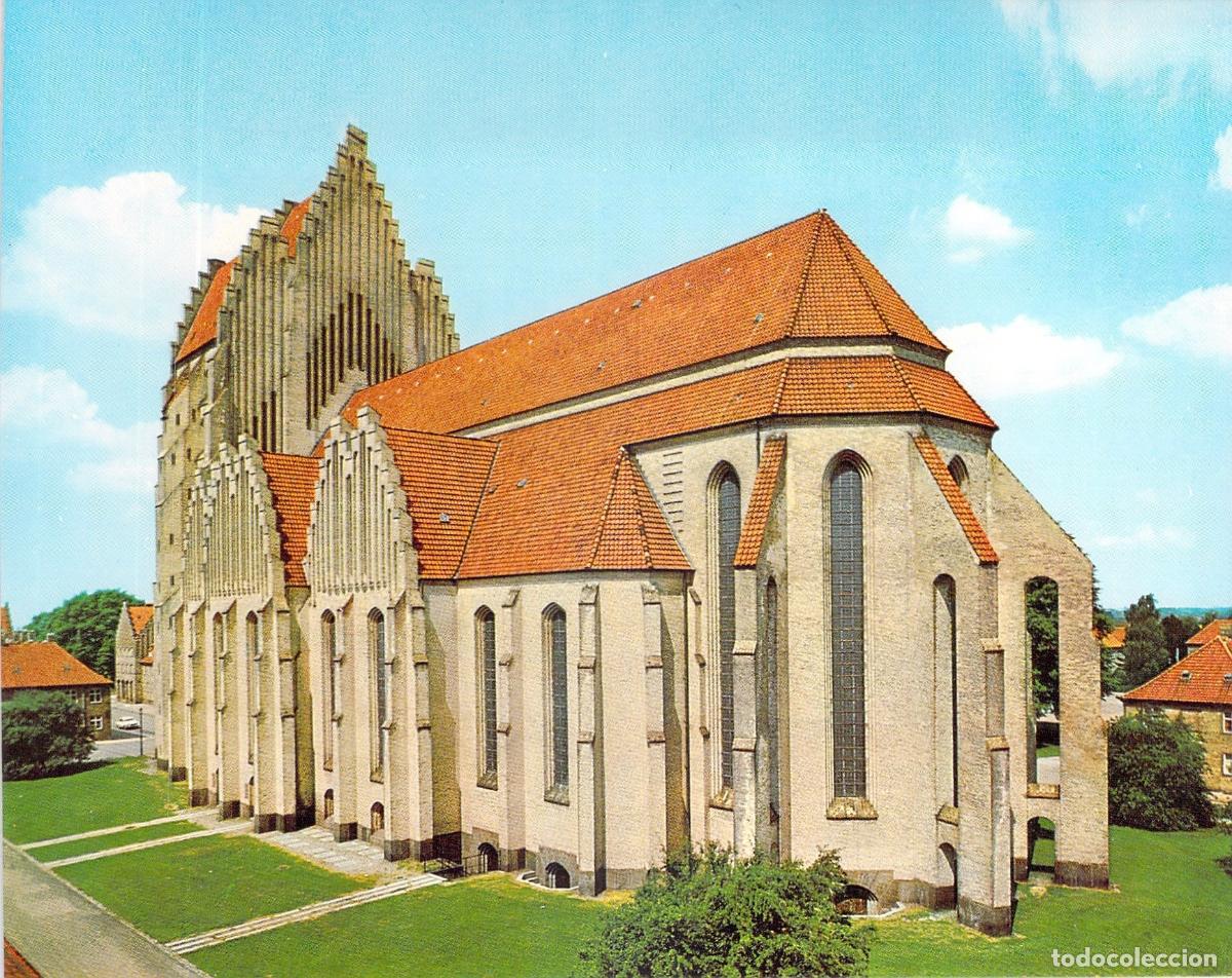 Postales: Postal de la Iglesia de Grundtvig en Copenhague Dinamarca