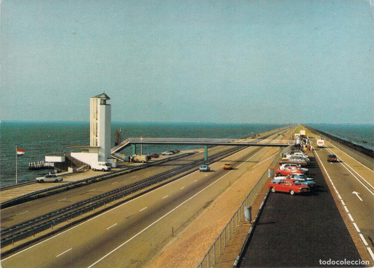 Postales: Postal del Monumento Afsluitdijk en los Pa&iacute;ses Bajos