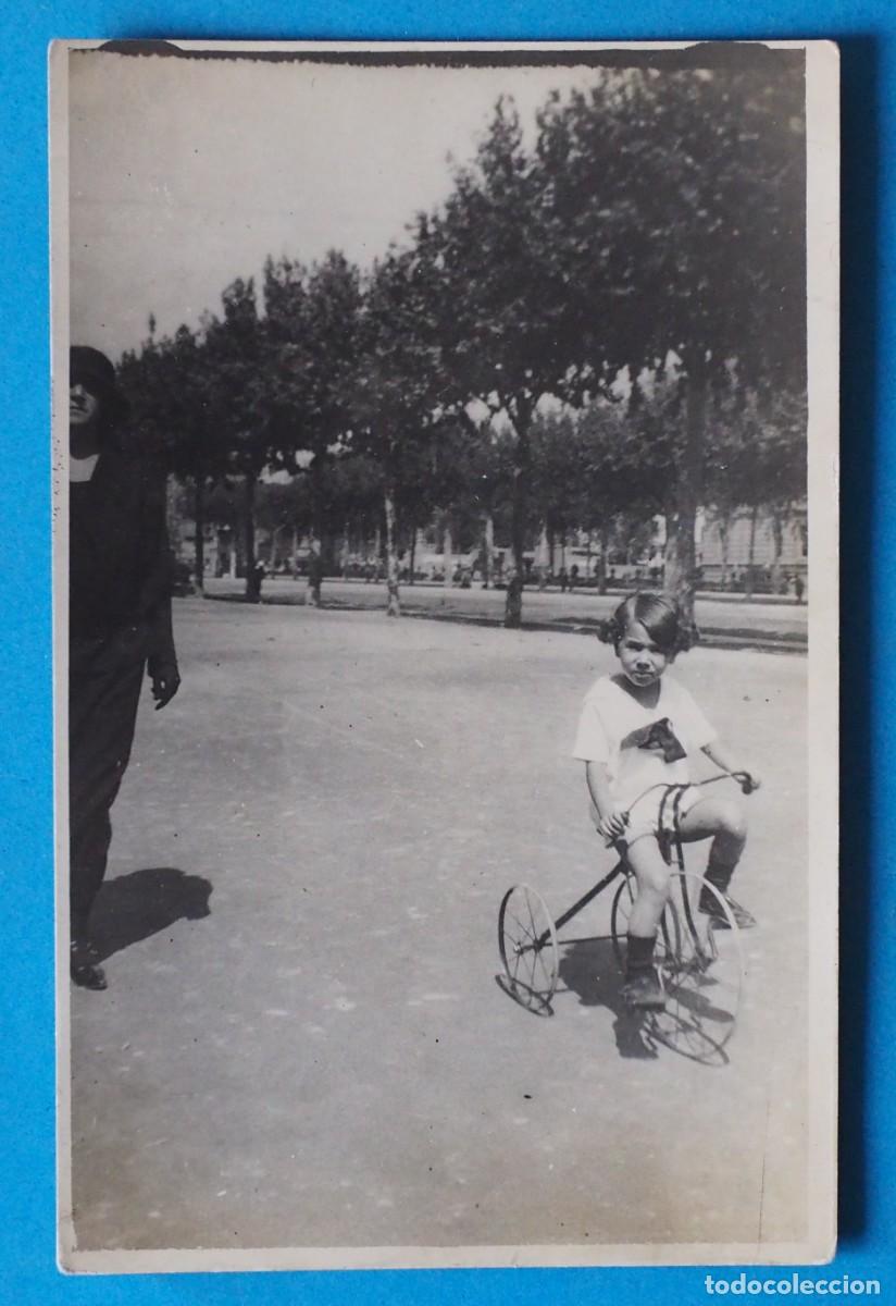 Postales: ANTIGUA POSTAL DE NI&Ntilde;O CON TRICICLO