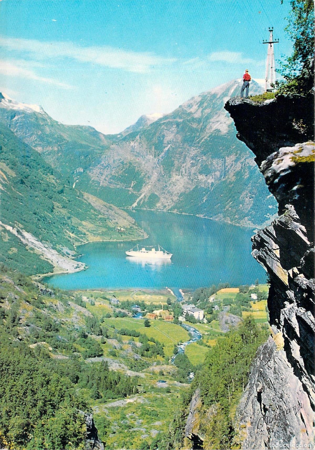 Postales: Postal de Flydalsjuvet en Geiranger, Noruega