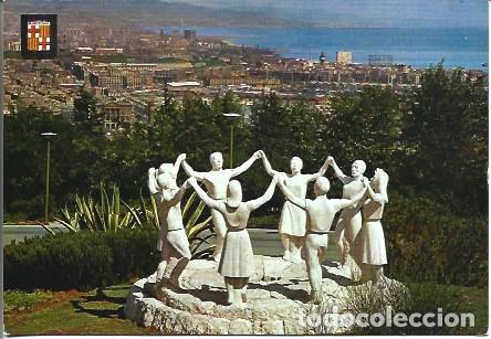 Postcards: POSTAL A7210: Vista de Barcelona y monumento a la sardana