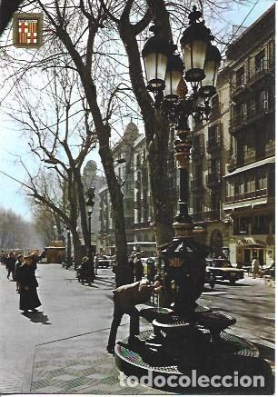 Postcards: POSTAL A7225: Fuente de Canaletas en Barcelona