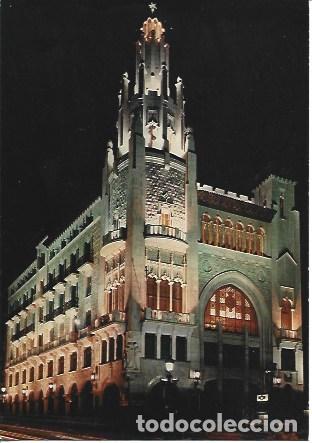 Cartoline: POSTAL A7277: Sede de La Caixa en Via Laietana de Barcelona