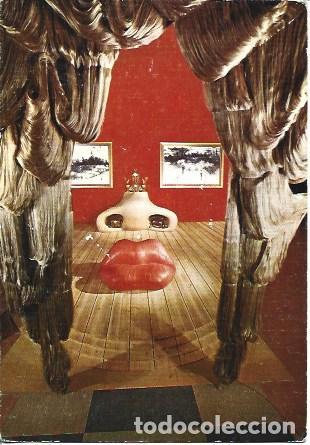 Cartes Postales: POSTAL A7482: La cara de Mae West por Dali
