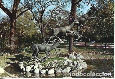 Postales: POSTAL A7722: Monumento a Walt Dsney en la Ciudadela de Barcelona