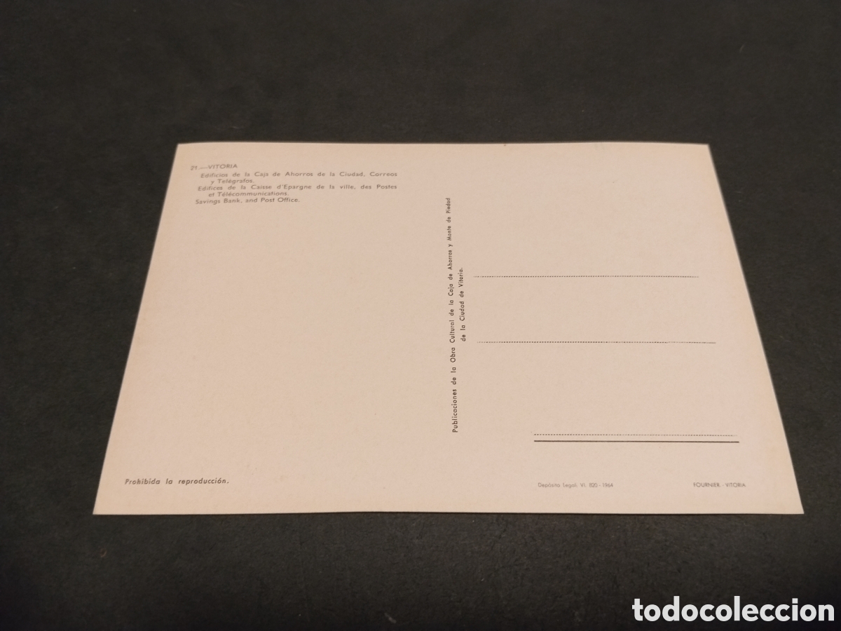 Postales: Postal Vitoria Edificios de la Caja de Ahorros de la Ciudad, Correos y Tel&eacute;grafos - Foto 2