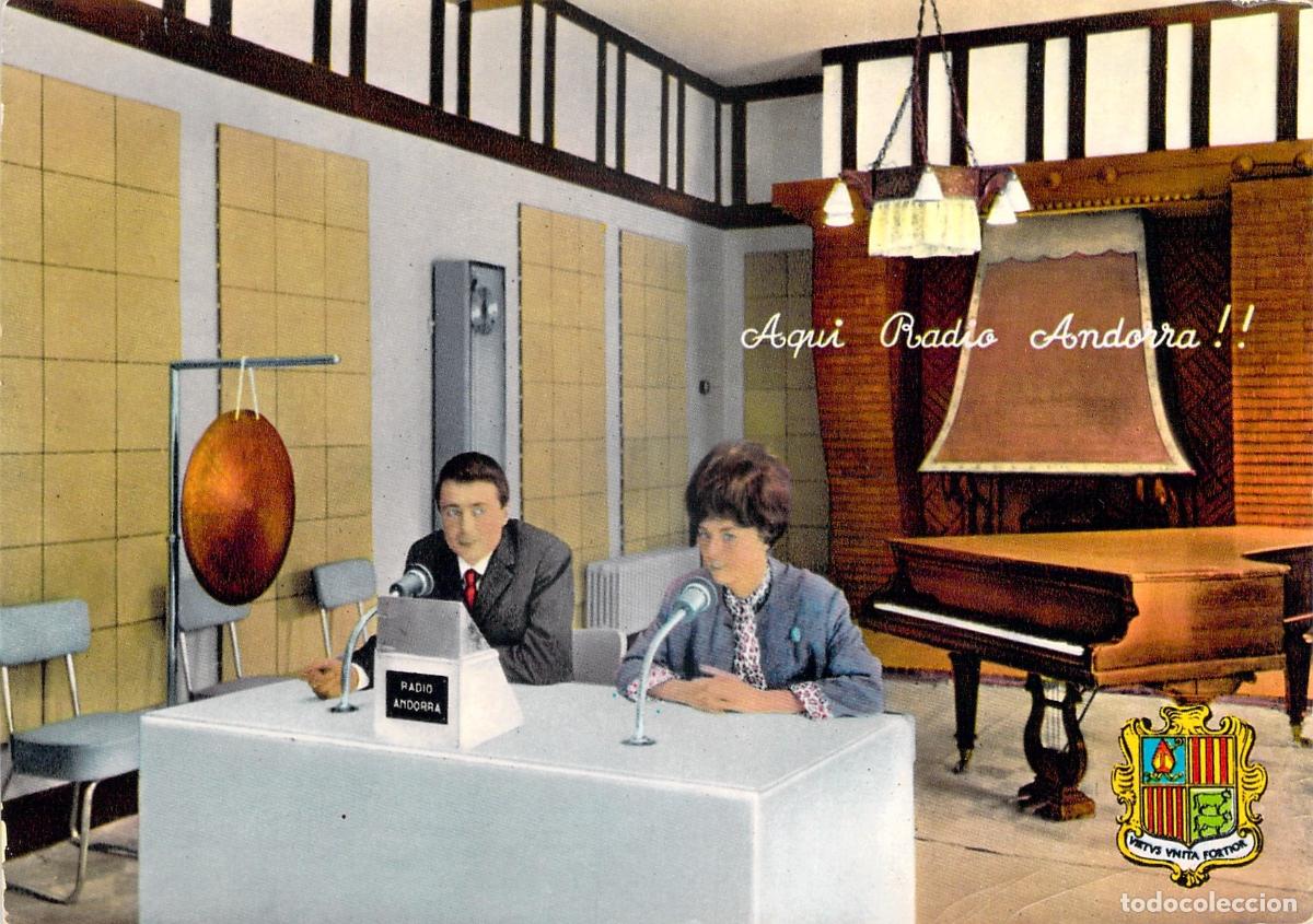 Postales: Postal de los estudios de Radio Andorra en Andorra la Vella