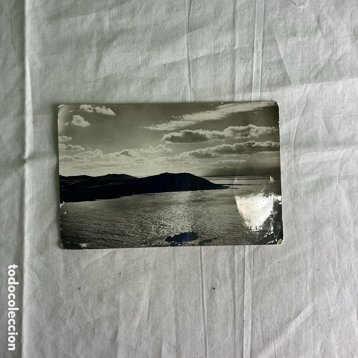 Postales: Postal antigua La Coru&ntilde;a &ndash; Atardecer Monte San Pedro &ndash; Circulada &ndash; A&ntilde;os 50
