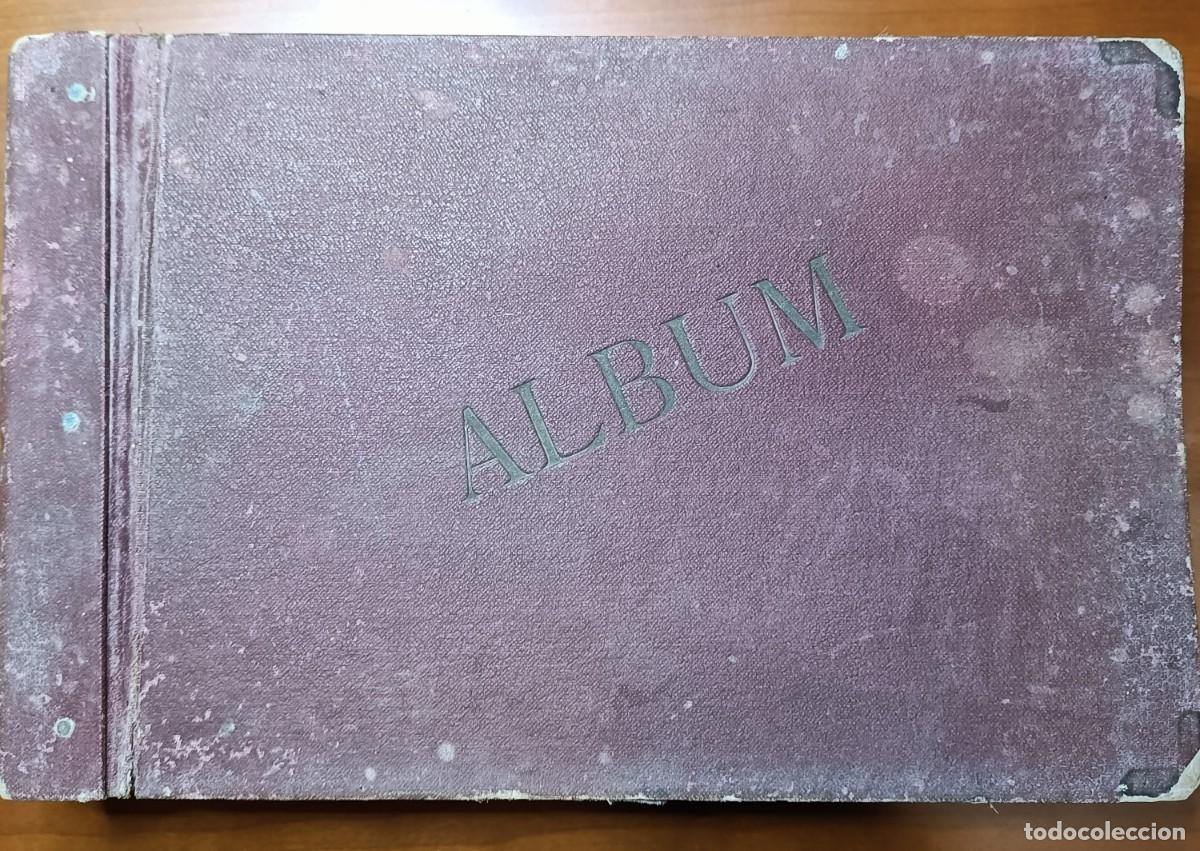 Postales: &Aacute;lbum de tapas de cart&oacute;n con postales a&ntilde;os 50