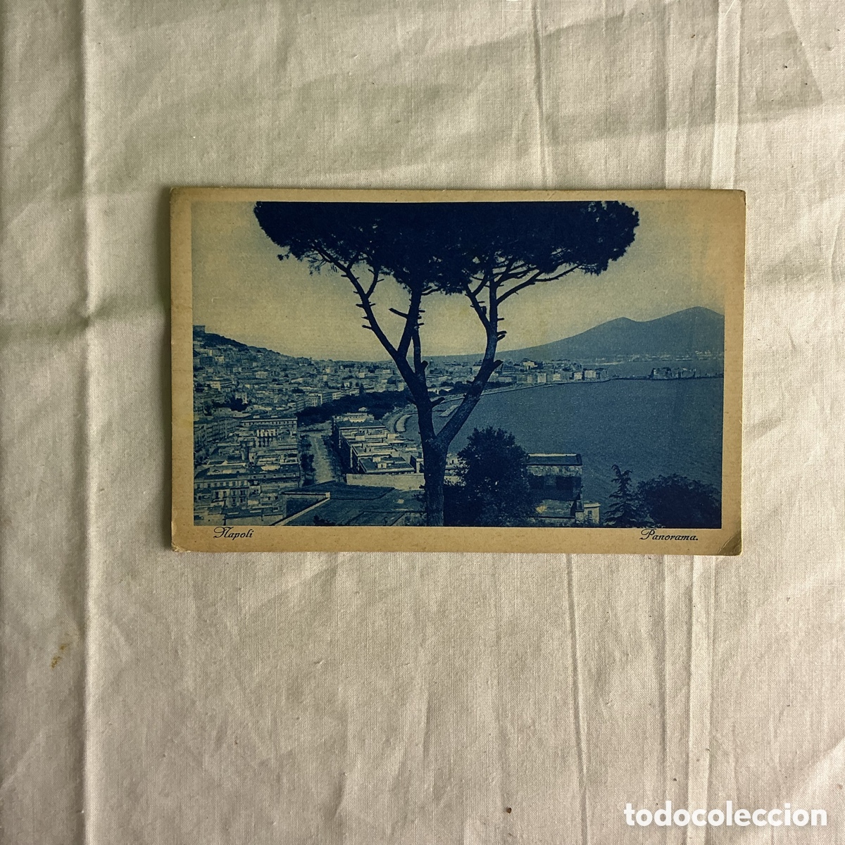 Postales: Postal antigua Italia &ndash; Napoli Panorama &ndash; Bah&iacute;a de N&aacute;poles y Vesubio &ndash; R. Rezza &ndash; A&ntilde;os 1920-30