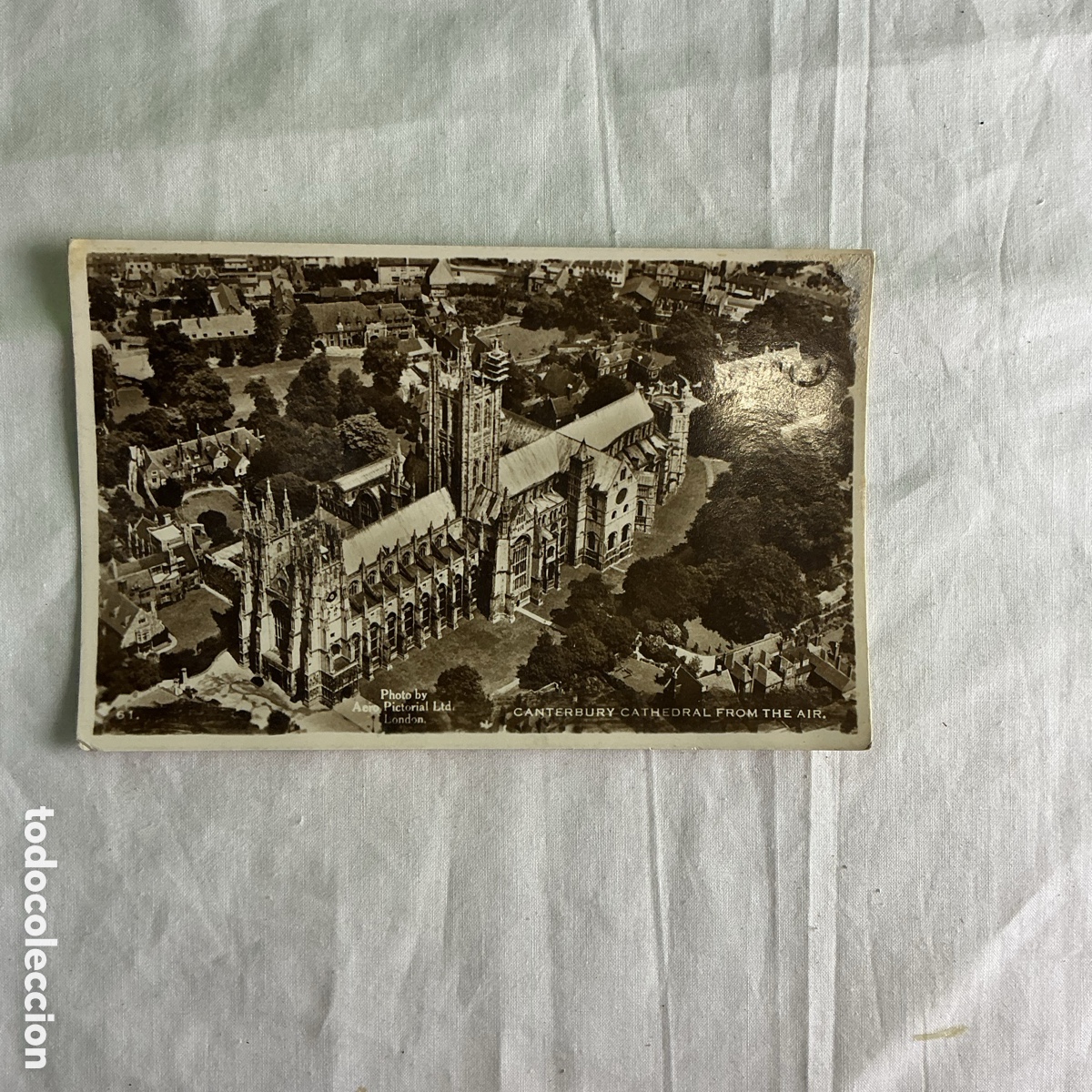 Postales: Postal antigua Canterbury Cathedral desde el aire &ndash; Inglaterra &ndash; Circulada 1953