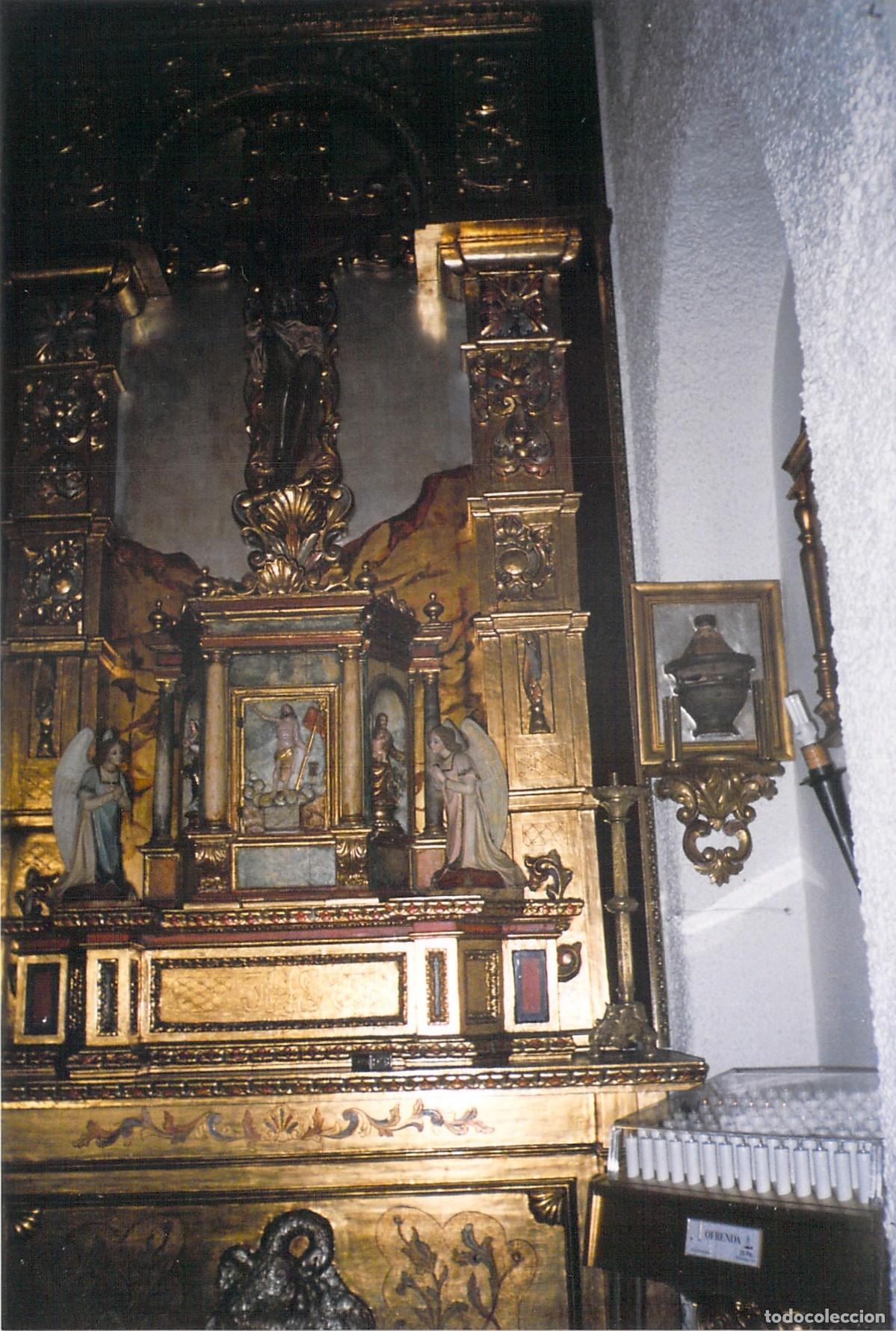 Postales: Postal de Altar de Iglesia con Retablo Dorado