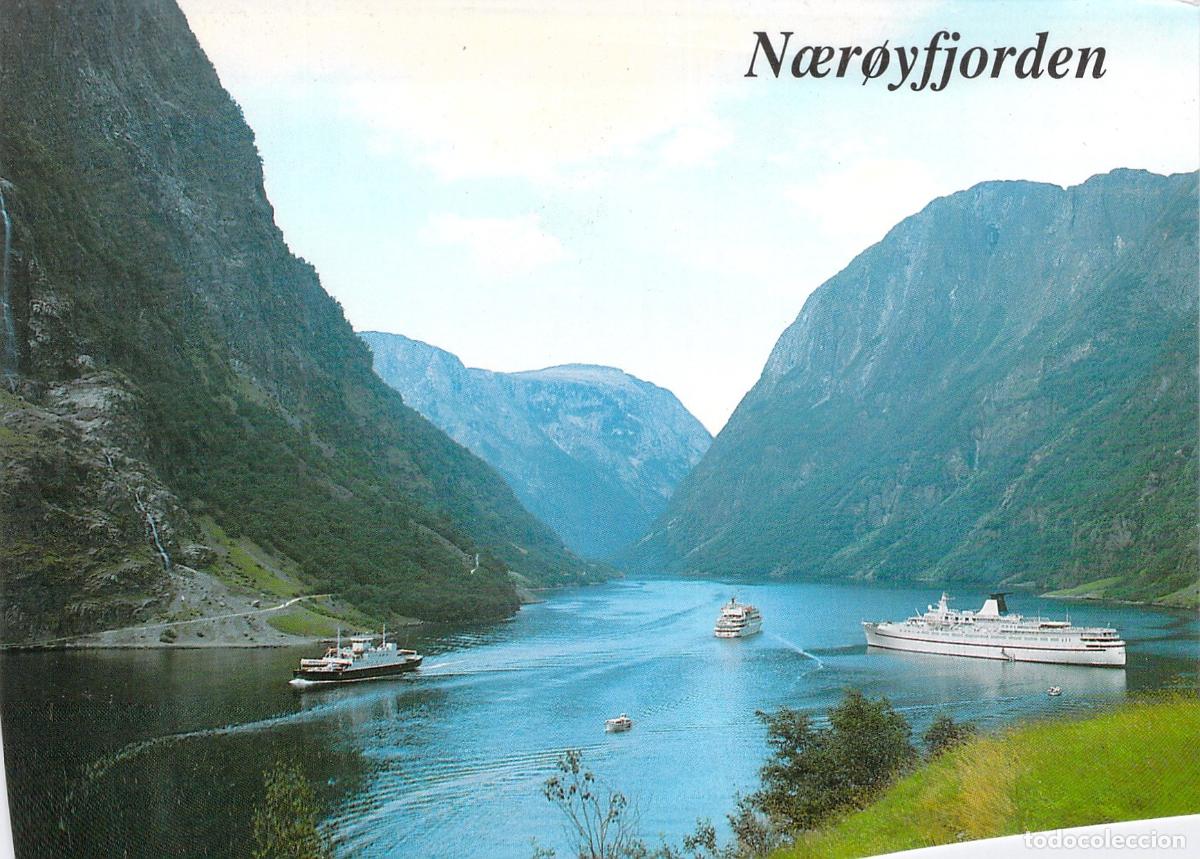 Postales: Postal de N&aelig;r&oslash;yfjord y barcos en Gudvangen, Noruega