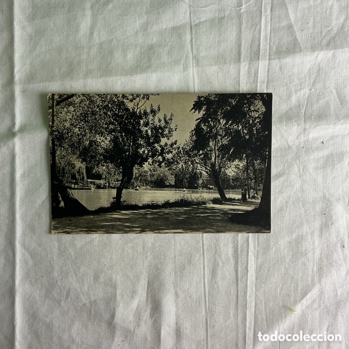 Postales: Postal antigua Argentina &ndash; Bosques de Palermo, El Lago &ndash; Buenos Aires &ndash; Escrita a Barcelona