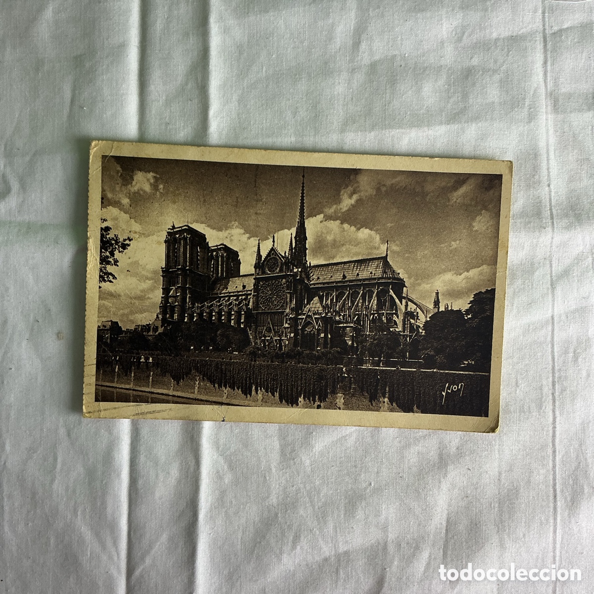 Postales: Postal antigua Par&iacute;s &ndash; Catedral de Notre-Dame antes del incendio &ndash; Circulada en 1951