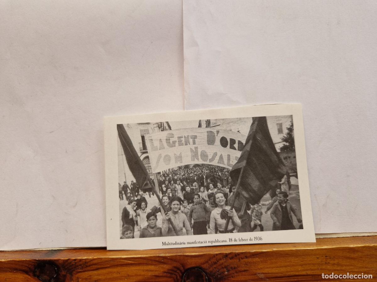 Postales: BONITA FOTOGRAFIA EN PAPEL.BANYOLES ELS ANYS 30.40 I 50 MULTITUDINARIA MANIFESTACIO REPUBLICANA.1936