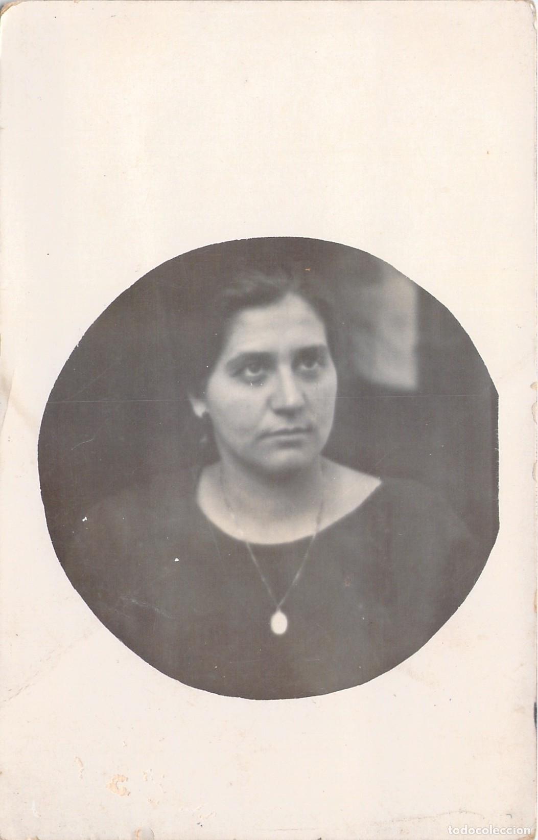 Postales: Postal antigua con retrato fotogr&aacute;fico de una mujer