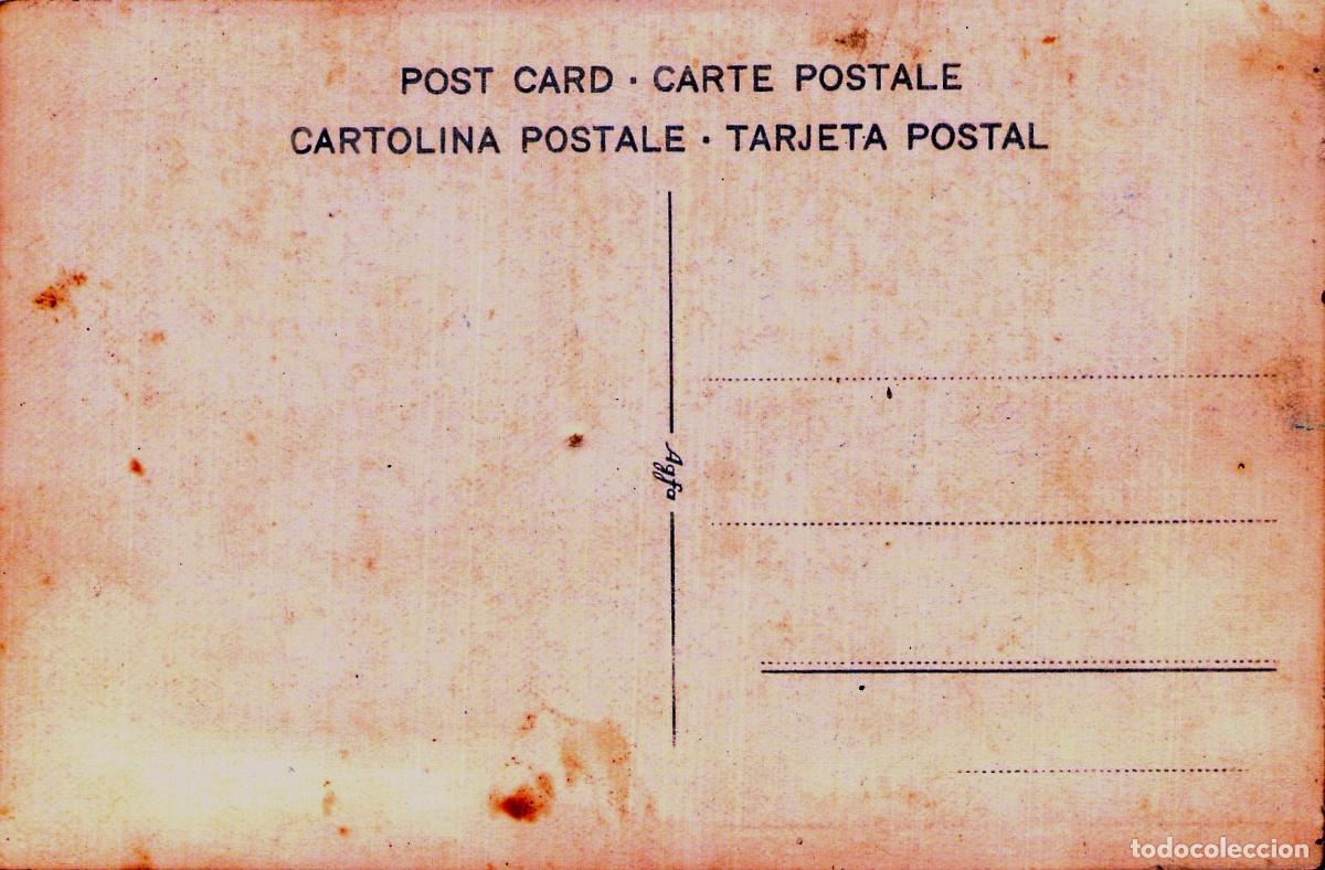 Postales: Postal de grupo de sacerdotes en jard&iacute;n - Foto 2