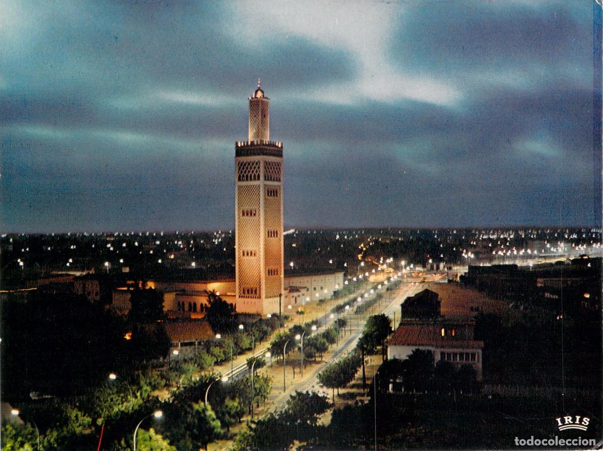 Postales: Postal de la Gran Mezquita de Dakar iluminada de noche