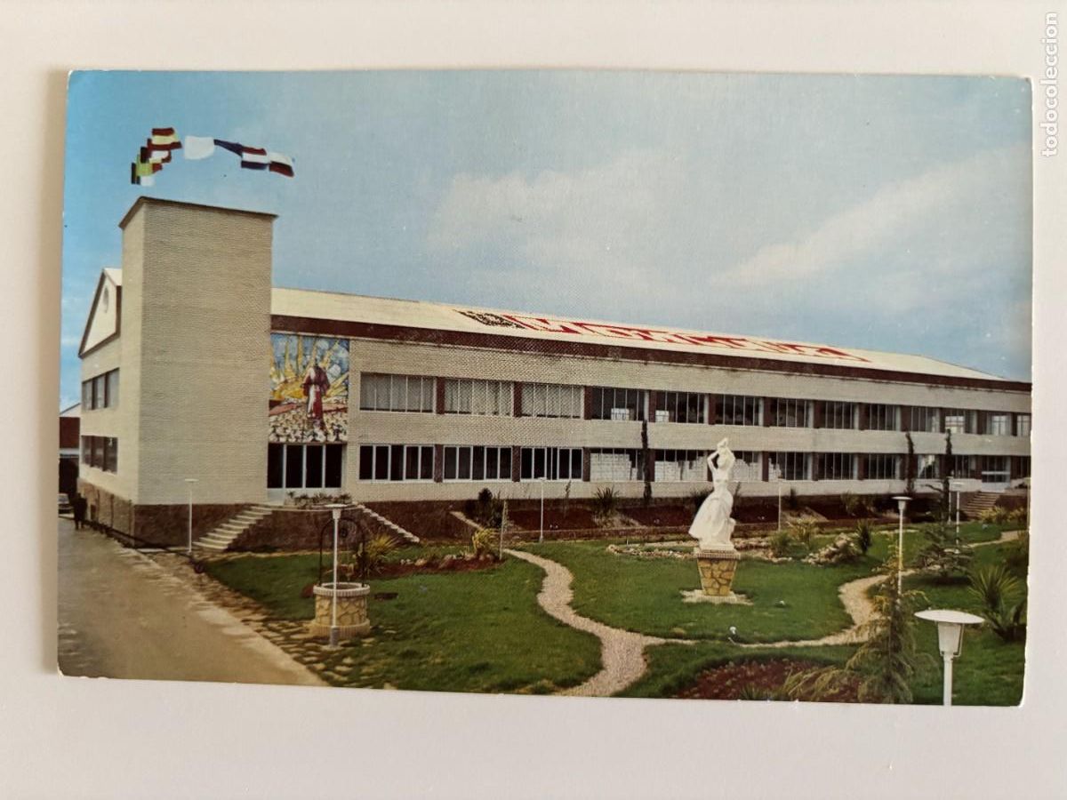 Postales: Postal Montilla (C&oacute;rdoba) Bodega Montulia- Vista general de oficinas y jardines